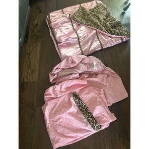 Y2K Claire's Pink Satin Leopard Print Full Comforter and Sheet Set Bedding